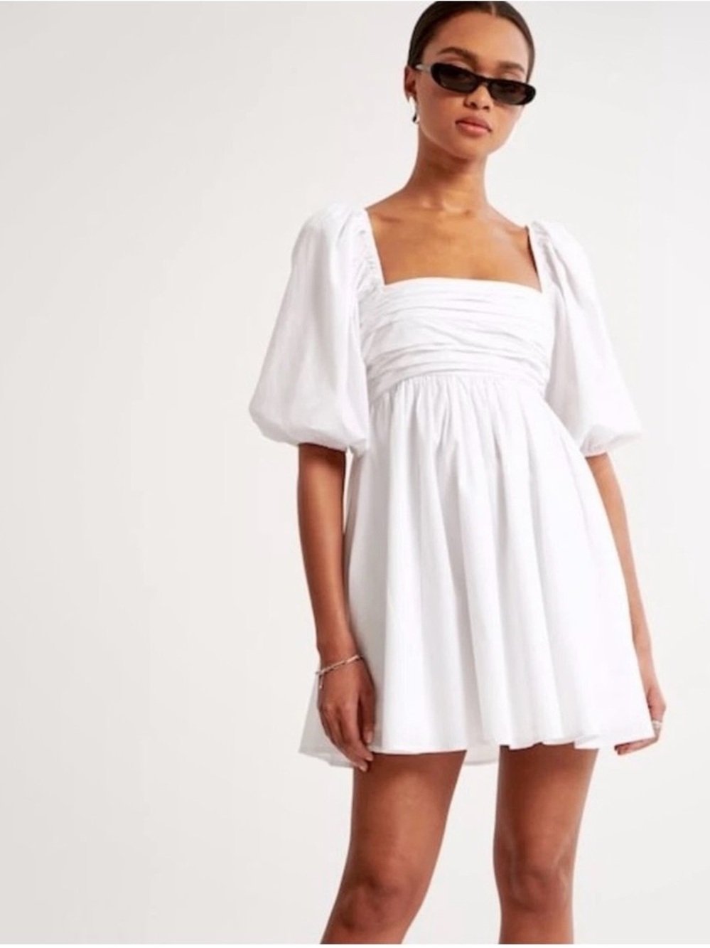 Abercrombie Emerson Ruched
Puff Sleeve Mini Dress